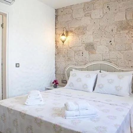 Kybele Alacati