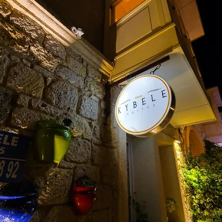 فندق Kybele ألاتشاتي